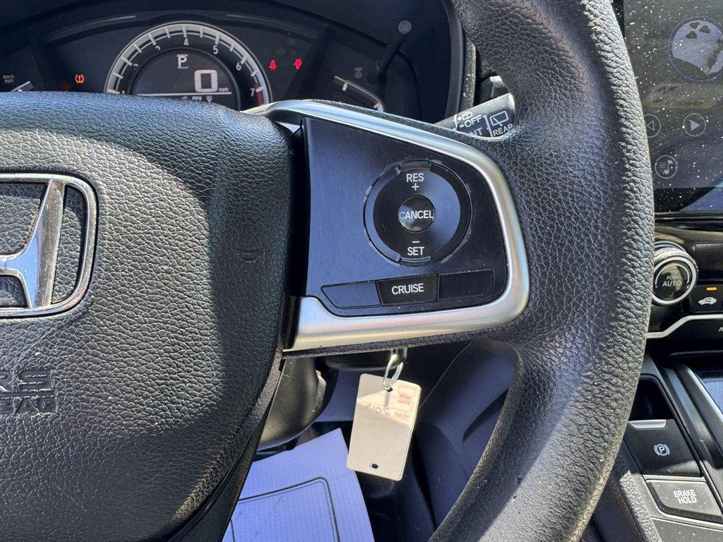 2018 White /Taupe Honda CR-V (2HKRW5H31JH) with an 2.4l I-4 DI Dohc 2.4l engine, Automatic transmission, located at 745 East Steele Rd., West Columbia, SC, 29170, (803) 755-9148, 33.927212, -81.148483 - Photo#9