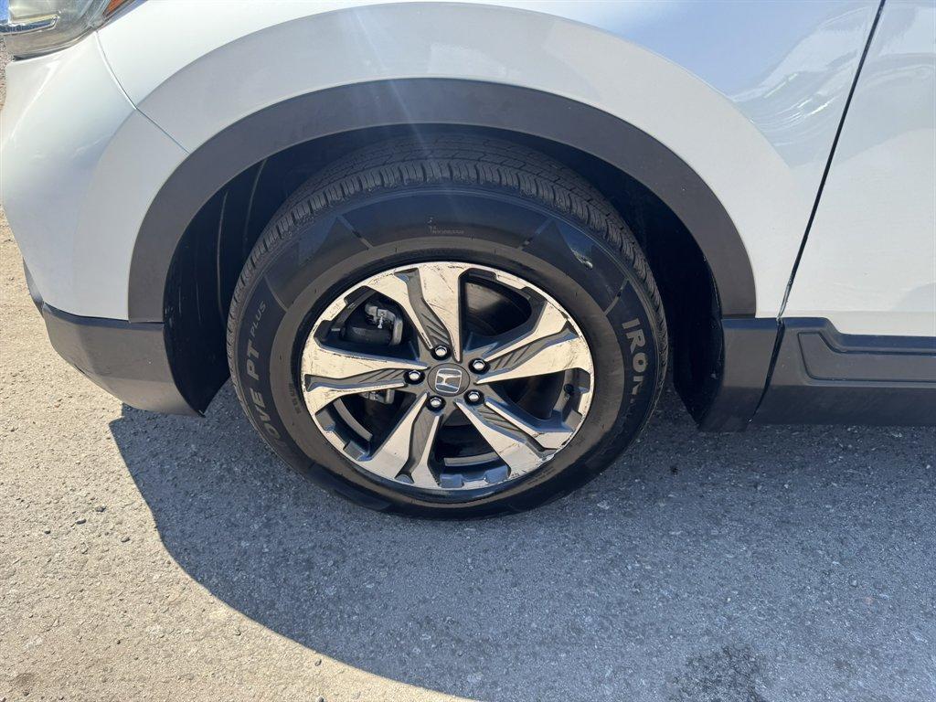 2018 White /Taupe Honda CR-V (2HKRW5H31JH) with an 2.4l I-4 DI Dohc 2.4l engine, Automatic transmission, located at 745 East Steele Rd., West Columbia, SC, 29170, (803) 755-9148, 33.927212, -81.148483 - Photo#29