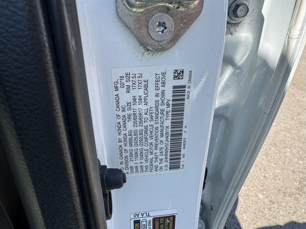 2018 White /Taupe Honda CR-V (2HKRW5H31JH) with an 2.4l I-4 DI Dohc 2.4l engine, Automatic transmission, located at 745 East Steele Rd., West Columbia, SC, 29170, (803) 755-9148, 33.927212, -81.148483 - Photo#30