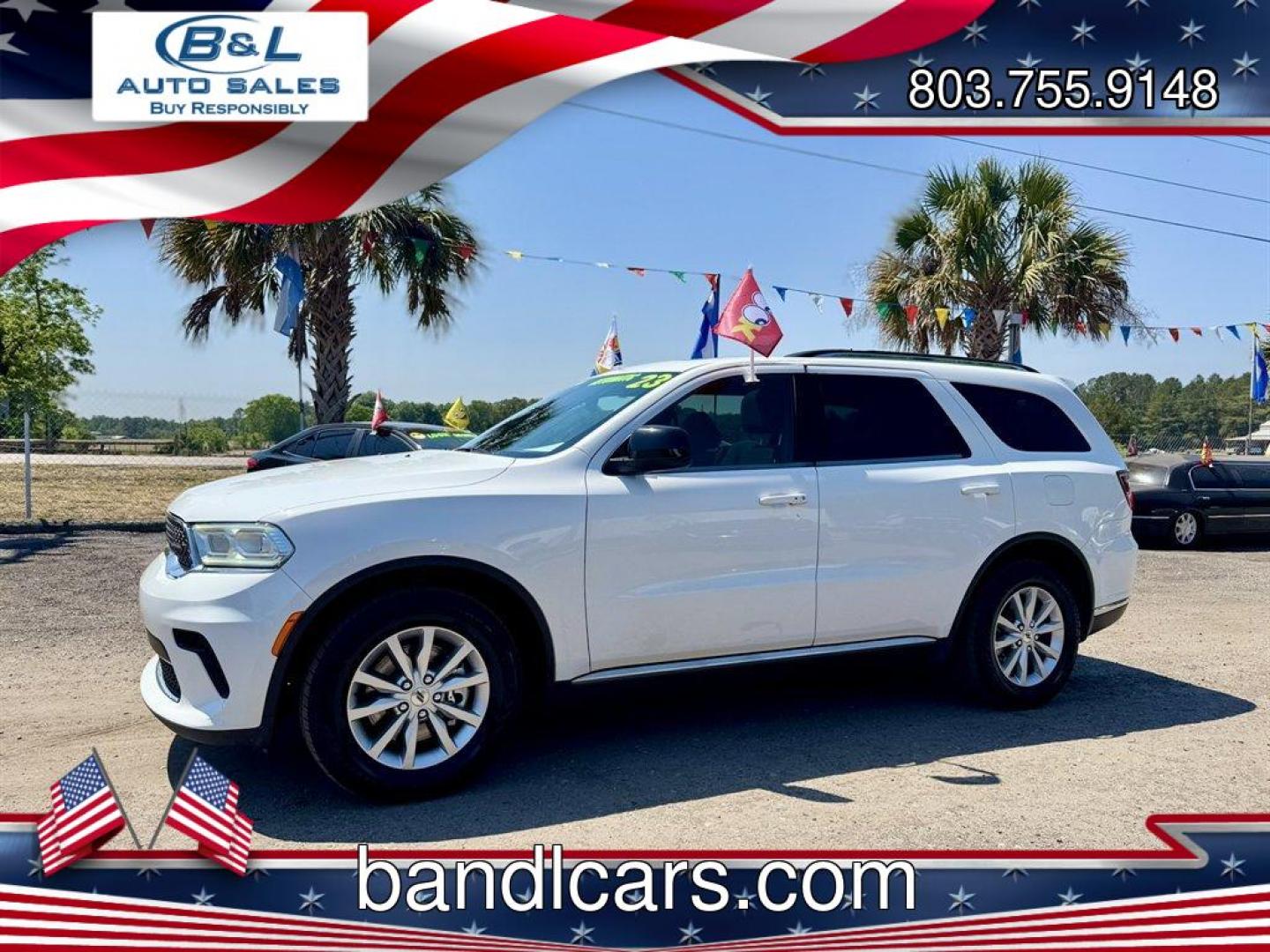 2023 White /Black Dodge Durango (1C4RDHAG9PC) with an 3.6l V6 Smpi Dohc VVT 3.6 engine, Automatic transmission, located at 745 East Steele Rd., West Columbia, SC, 29170, (803) 755-9148, 33.927212, -81.148483 - Photo#0