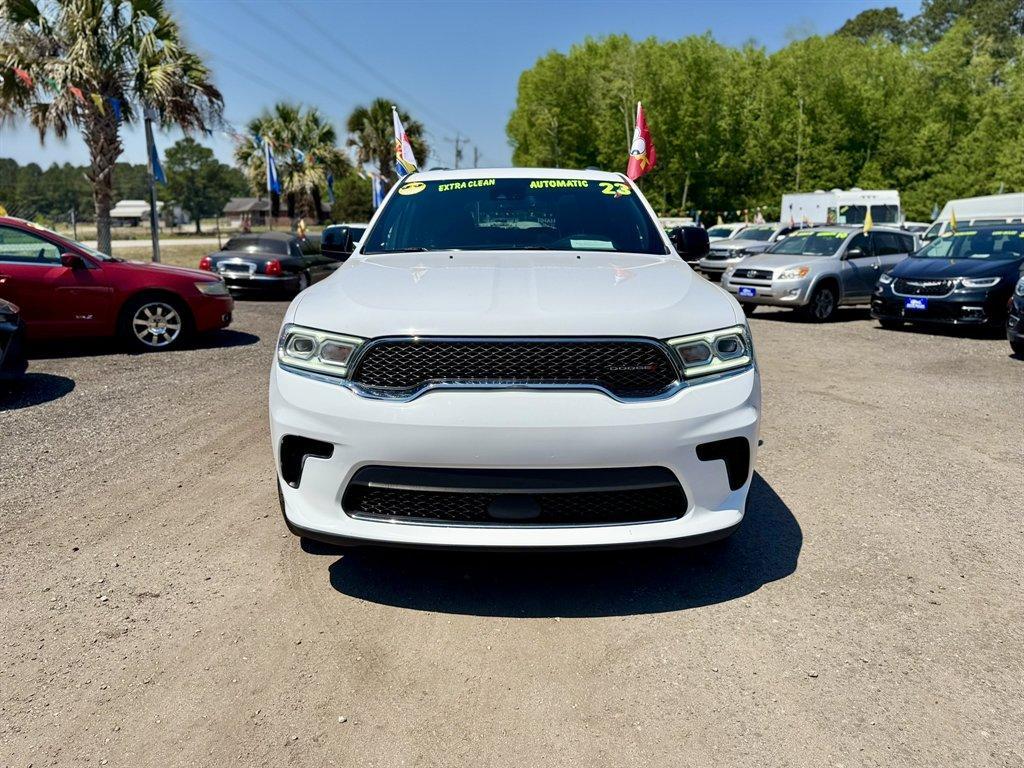 2023 White /Black Dodge Durango (1C4RDHAG9PC) with an 3.6l V6 Smpi Dohc VVT 3.6 engine, Automatic transmission, located at 745 East Steele Rd., West Columbia, SC, 29170, (803) 755-9148, 33.927212, -81.148483 - Photo#1