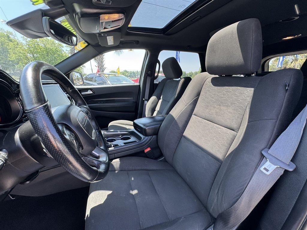 2023 White /Black Dodge Durango (1C4RDHAG9PC) with an 3.6l V6 Smpi Dohc VVT 3.6 engine, Automatic transmission, located at 745 East Steele Rd., West Columbia, SC, 29170, (803) 755-9148, 33.927212, -81.148483 - Photo#21