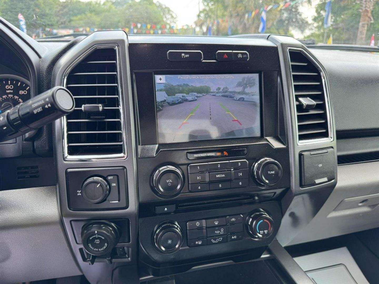 2017 Blue /Grey Ford F150 (1FTEX1CG2HF) with an 3.5l V6 DI T/C Ecoboost 3 engine, Automatic transmission, located at 745 East Steele Rd., West Columbia, SC, 29170, (803) 755-9148, 33.927212, -81.148483 - Photo#15