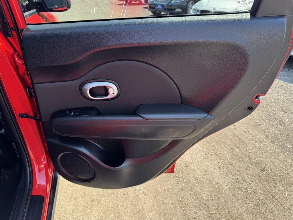 2017 Red /Black Kia Soul (KNDJP3A51H7) with an 2.0l I-4 DI Dohc 2.0l engine, Automatic transmission, located at 745 East Steele Rd., West Columbia, SC, 29170, (803) 755-9148, 33.927212, -81.148483 - Photo#21
