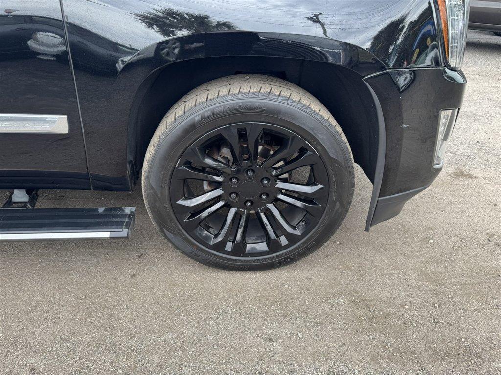 2015 Black /Black Cadillac Escalade (1GYS4TKJ5FR) with an 6.2l V8 DI VVT Flex 6.2l engine, Automatic transmission, located at 745 East Steele Rd., West Columbia, SC, 29170, (803) 755-9148, 33.927212, -81.148483 - Photo#34