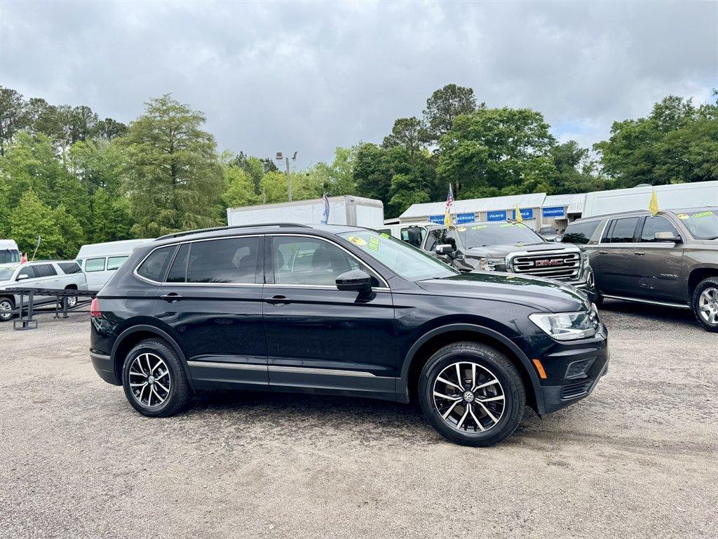 2021 Black /Grey Volkswagen Tiguan (3VV3B7AX3MM) with an 2.0l I-4 DI Dohc T/C 2.0l engine, Automatic transmission, located at 745 East Steele Rd., West Columbia, SC, 29170, (803) 755-9148, 33.927212, -81.148483 - Photo#2
