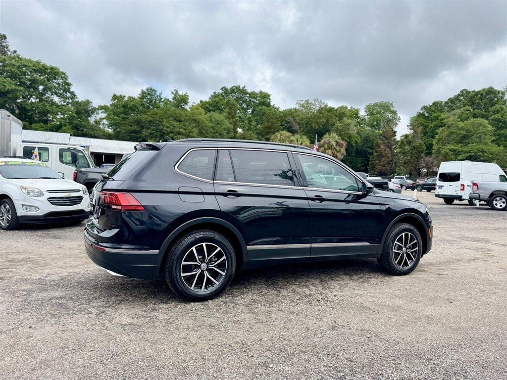 2021 Black /Grey Volkswagen Tiguan (3VV3B7AX3MM) with an 2.0l I-4 DI Dohc T/C 2.0l engine, Automatic transmission, located at 745 East Steele Rd., West Columbia, SC, 29170, (803) 755-9148, 33.927212, -81.148483 - Photo#3