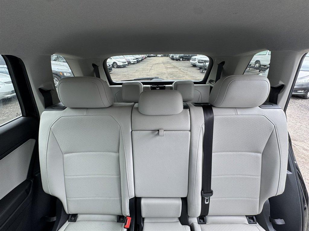 2021 Black /Grey Volkswagen Tiguan (3VV3B7AX3MM) with an 2.0l I-4 DI Dohc T/C 2.0l engine, Automatic transmission, located at 745 East Steele Rd., West Columbia, SC, 29170, (803) 755-9148, 33.927212, -81.148483 - Photo#22