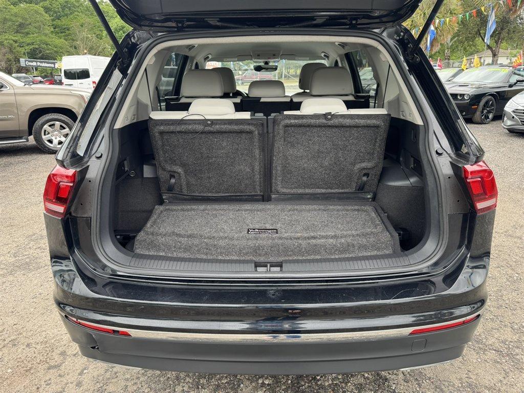 2021 Black /Grey Volkswagen Tiguan (3VV3B7AX3MM) with an 2.0l I-4 DI Dohc T/C 2.0l engine, Automatic transmission, located at 745 East Steele Rd., West Columbia, SC, 29170, (803) 755-9148, 33.927212, -81.148483 - Photo#27
