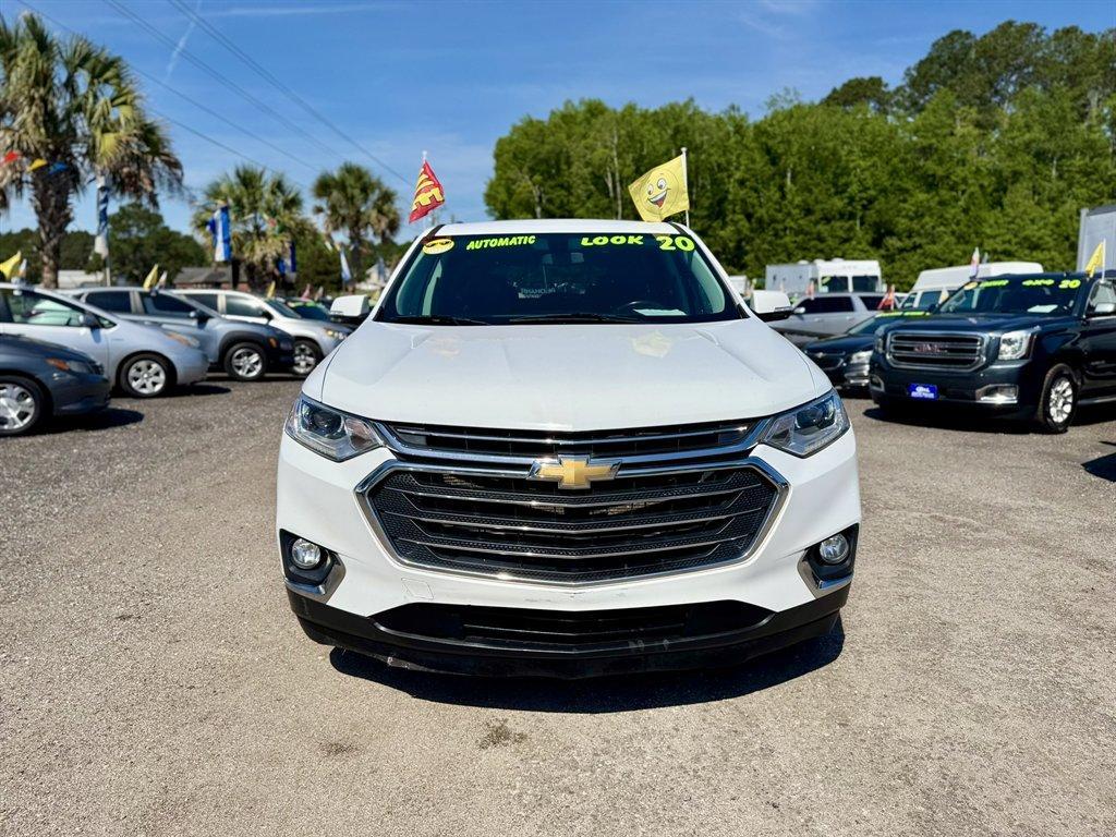 2020 White /Black Chevrolet Traverse (1GNEVHKW3LJ) with an 3.6l V6 DI Dohc 3.6l engine, Automatic transmission, located at 745 East Steele Rd., West Columbia, SC, 29170, (803) 755-9148, 33.927212, -81.148483 - Photo#1