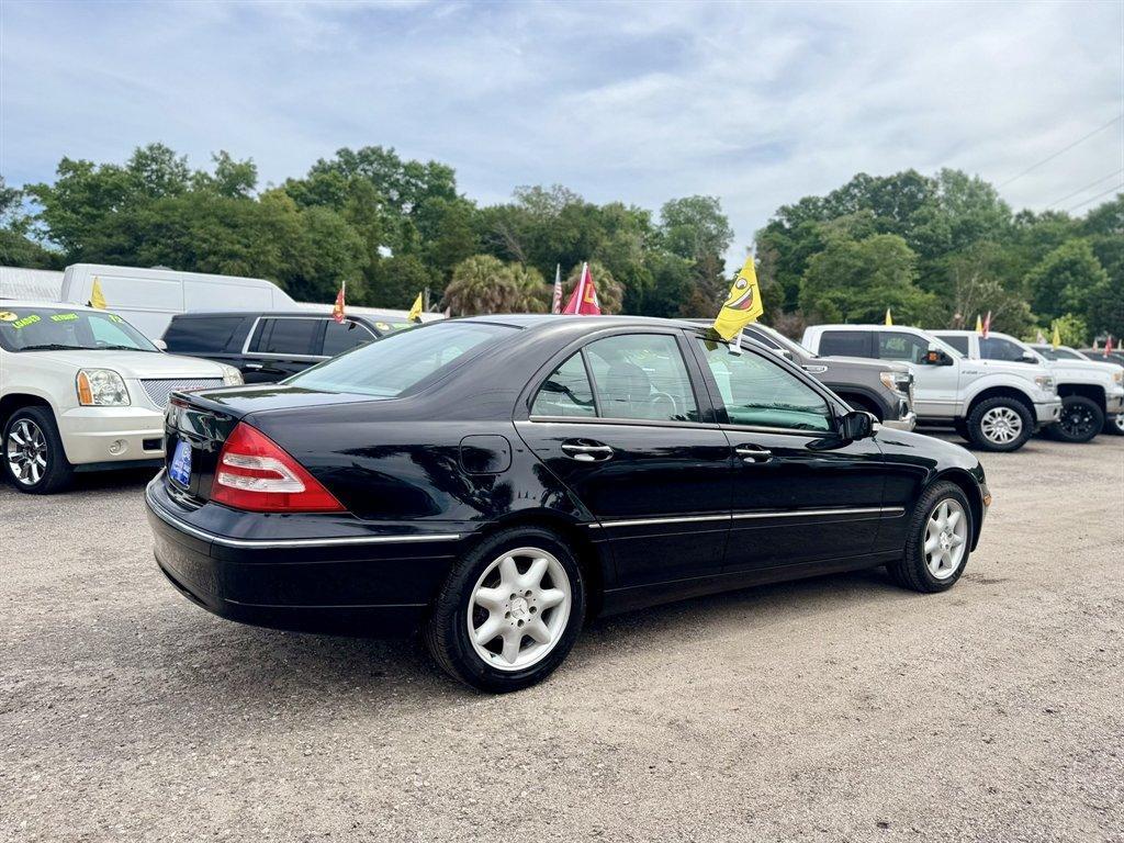 2003 Black /Black Mercedes-Benz C Class (WDBRF61J83F) with an 2.6l V6 EFI Sohc 2.6l engine, Automatic transmission, located at 745 East Steele Rd., West Columbia, SC, 29170, (803) 755-9148, 33.927212, -81.148483 - Photo#3