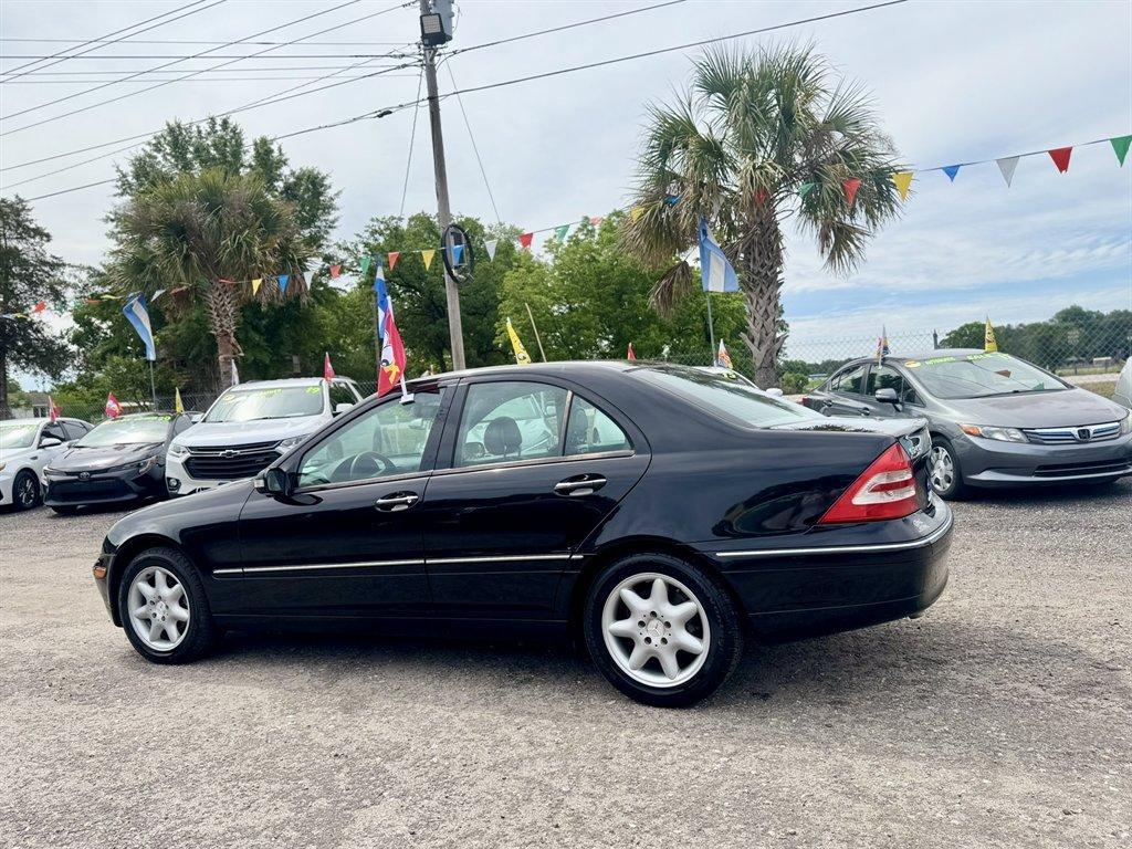 2003 Black /Black Mercedes-Benz C Class (WDBRF61J83F) with an 2.6l V6 EFI Sohc 2.6l engine, Automatic transmission, located at 745 East Steele Rd., West Columbia, SC, 29170, (803) 755-9148, 33.927212, -81.148483 - Photo#5