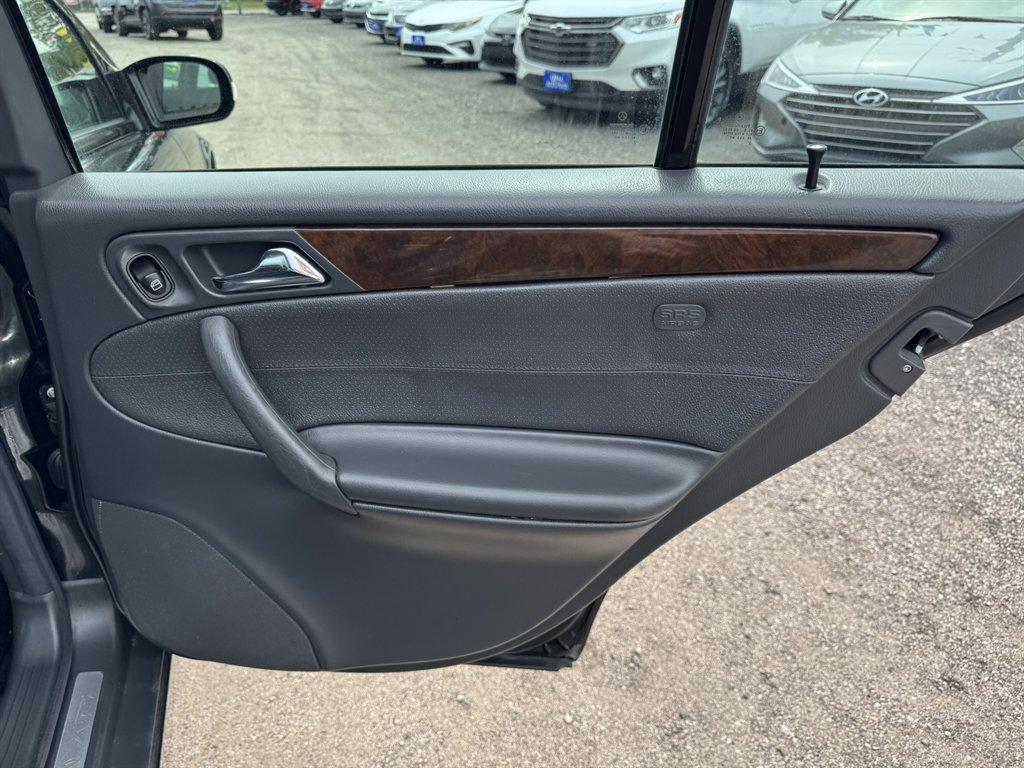 2003 Black /Black Mercedes-Benz C Class (WDBRF61J83F) with an 2.6l V6 EFI Sohc 2.6l engine, Automatic transmission, located at 745 East Steele Rd., West Columbia, SC, 29170, (803) 755-9148, 33.927212, -81.148483 - Photo#20