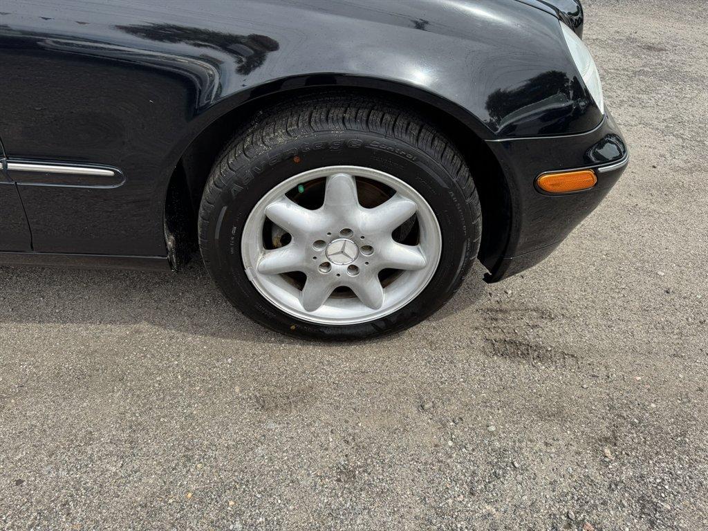 2003 Black /Black Mercedes-Benz C Class (WDBRF61J83F) with an 2.6l V6 EFI Sohc 2.6l engine, Automatic transmission, located at 745 East Steele Rd., West Columbia, SC, 29170, (803) 755-9148, 33.927212, -81.148483 - Photo#25