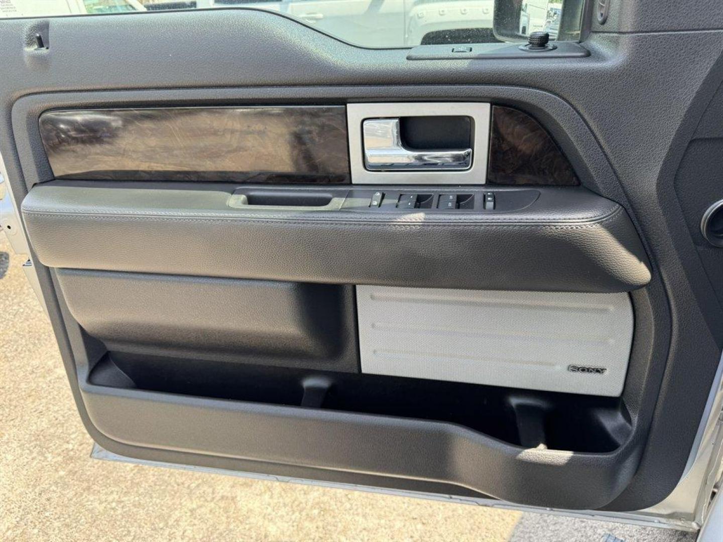2014 Silver /Black Ford F150 (1FTFW1ET4EF) with an 3.5l V6 DI T/C Ecoboost 3 engine, Automatic transmission, located at 745 East Steele Rd., West Columbia, SC, 29170, (803) 755-9148, 33.927212, -81.148483 - Photo#17