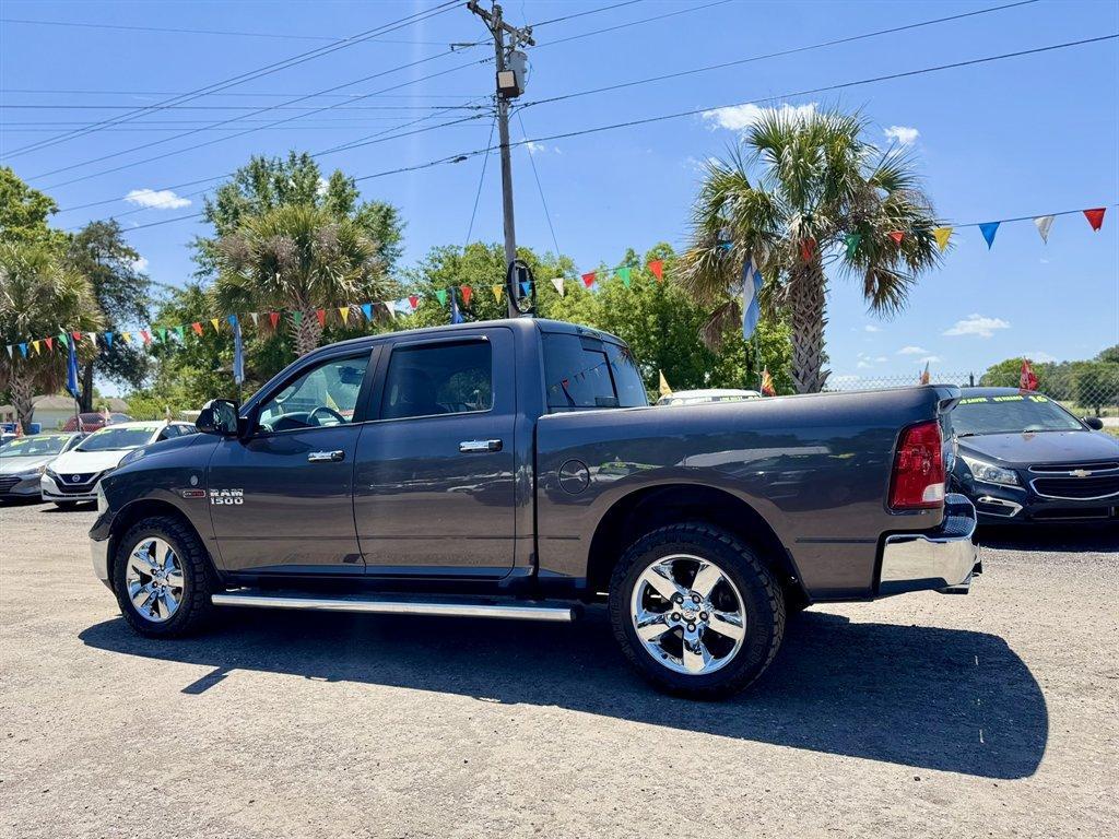 2015 Grey /Grey Ram 1500 (1C6RR7LM3FS) with an 3.0l V6 DI Dohc Tdsl 3.0l engine, Automatic transmission, located at 745 East Steele Rd., West Columbia, SC, 29170, (803) 755-9148, 33.927212, -81.148483 - Photo#5