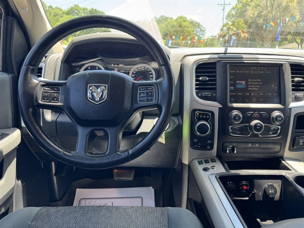 2015 Grey /Grey Ram 1500 (1C6RR7LM3FS) with an 3.0l V6 DI Dohc Tdsl 3.0l engine, Automatic transmission, located at 745 East Steele Rd., West Columbia, SC, 29170, (803) 755-9148, 33.927212, -81.148483 - Photo#6