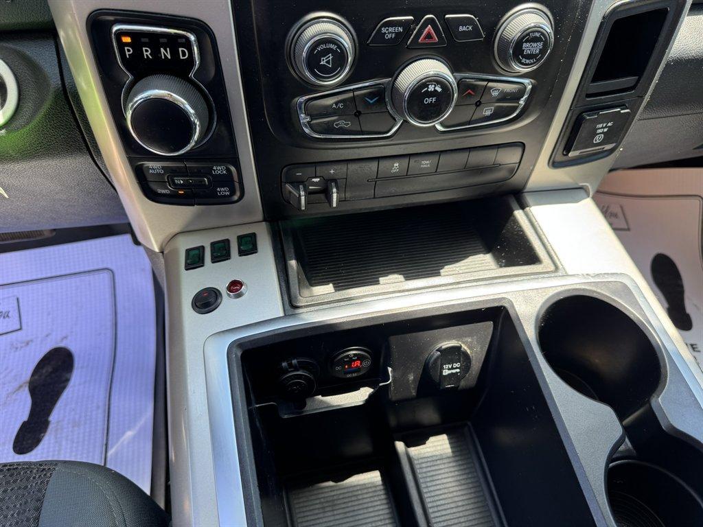 2015 Grey /Grey Ram 1500 (1C6RR7LM3FS) with an 3.0l V6 DI Dohc Tdsl 3.0l engine, Automatic transmission, located at 745 East Steele Rd., West Columbia, SC, 29170, (803) 755-9148, 33.927212, -81.148483 - Photo#14