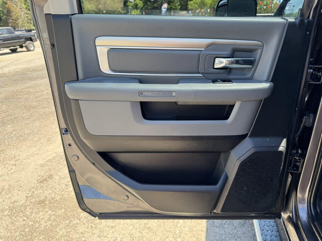 2015 Grey /Grey Ram 1500 (1C6RR7LM3FS) with an 3.0l V6 DI Dohc Tdsl 3.0l engine, Automatic transmission, located at 745 East Steele Rd., West Columbia, SC, 29170, (803) 755-9148, 33.927212, -81.148483 - Photo#20