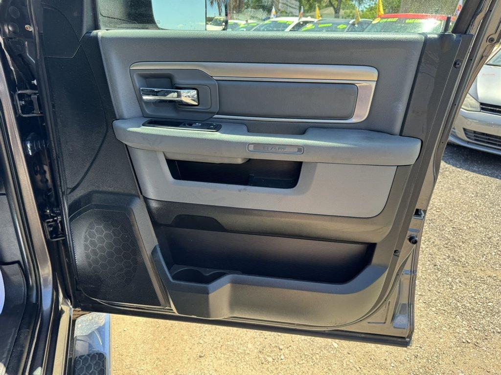2015 Grey /Grey Ram 1500 (1C6RR7LM3FS) with an 3.0l V6 DI Dohc Tdsl 3.0l engine, Automatic transmission, located at 745 East Steele Rd., West Columbia, SC, 29170, (803) 755-9148, 33.927212, -81.148483 - Photo#24