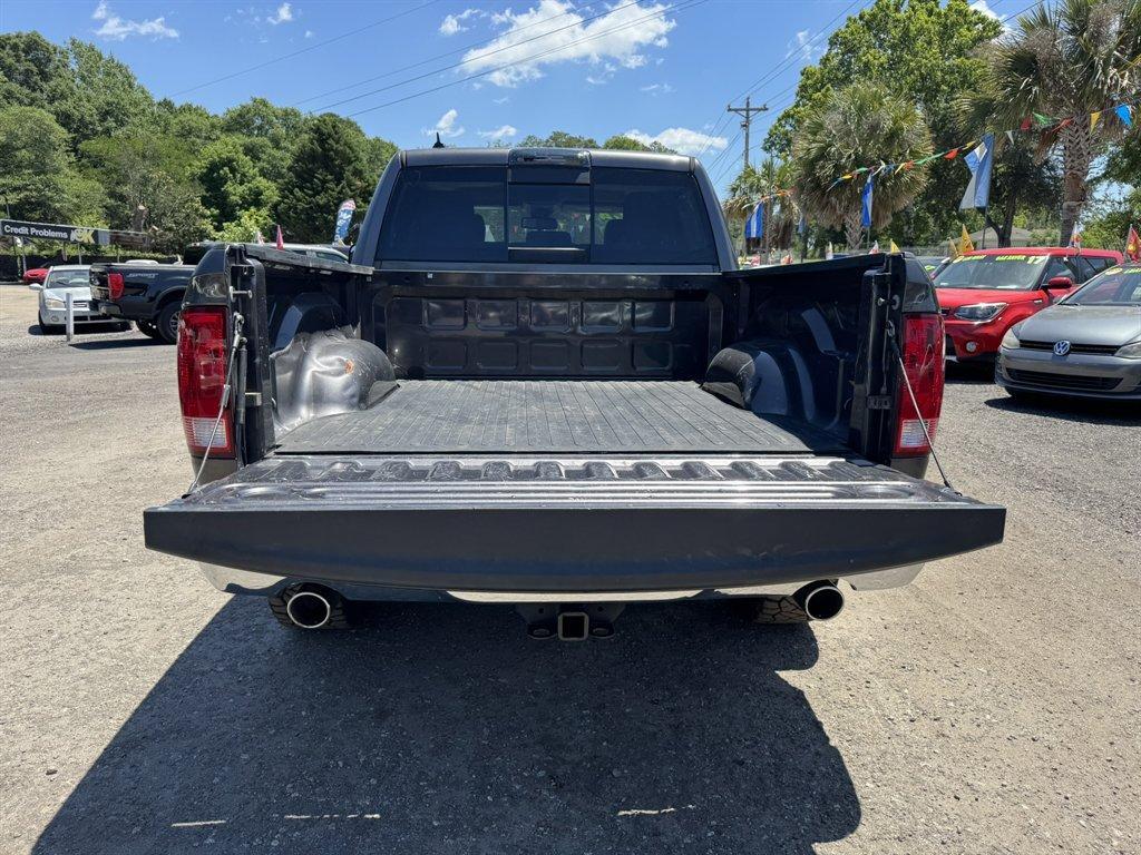 2015 Grey /Grey Ram 1500 (1C6RR7LM3FS) with an 3.0l V6 DI Dohc Tdsl 3.0l engine, Automatic transmission, located at 745 East Steele Rd., West Columbia, SC, 29170, (803) 755-9148, 33.927212, -81.148483 - Photo#26