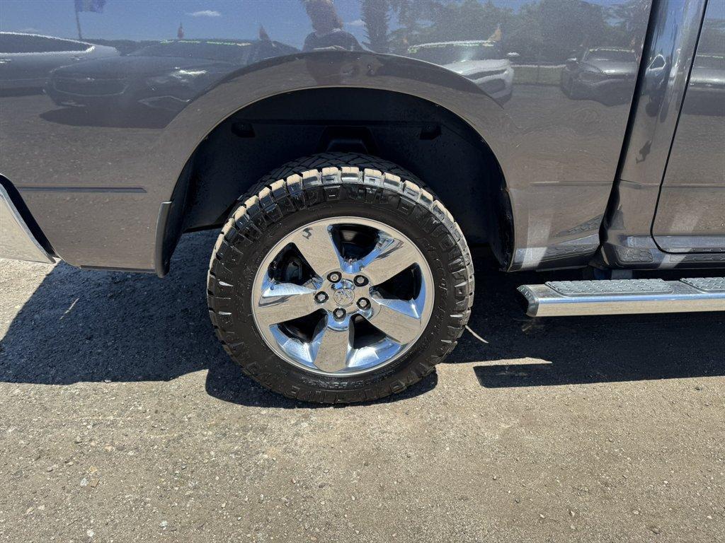 2015 Grey /Grey Ram 1500 (1C6RR7LM3FS) with an 3.0l V6 DI Dohc Tdsl 3.0l engine, Automatic transmission, located at 745 East Steele Rd., West Columbia, SC, 29170, (803) 755-9148, 33.927212, -81.148483 - Photo#30