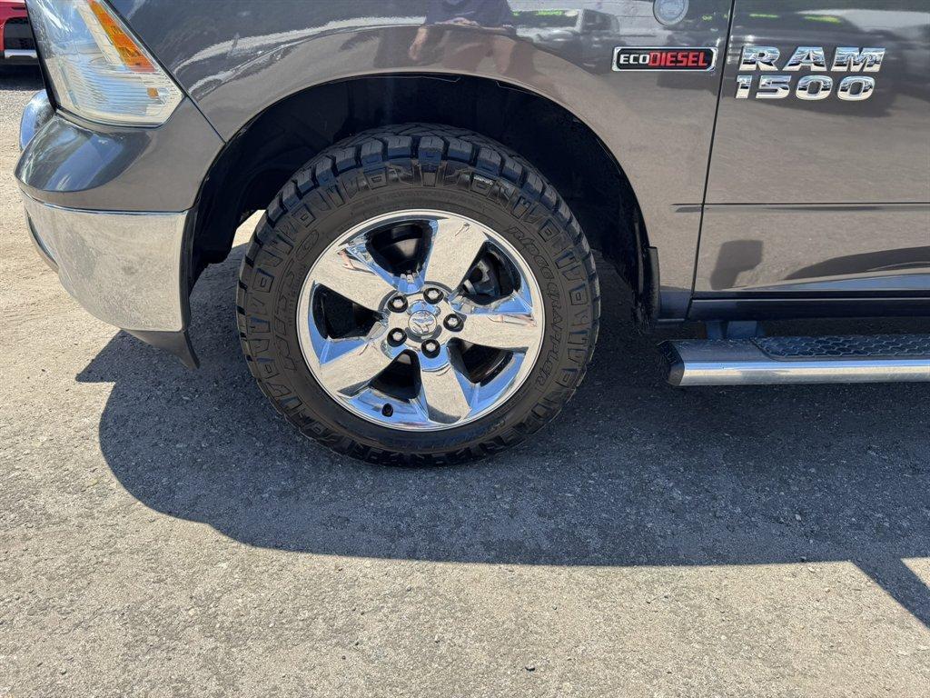 2015 Grey /Grey Ram 1500 (1C6RR7LM3FS) with an 3.0l V6 DI Dohc Tdsl 3.0l engine, Automatic transmission, located at 745 East Steele Rd., West Columbia, SC, 29170, (803) 755-9148, 33.927212, -81.148483 - Photo#32