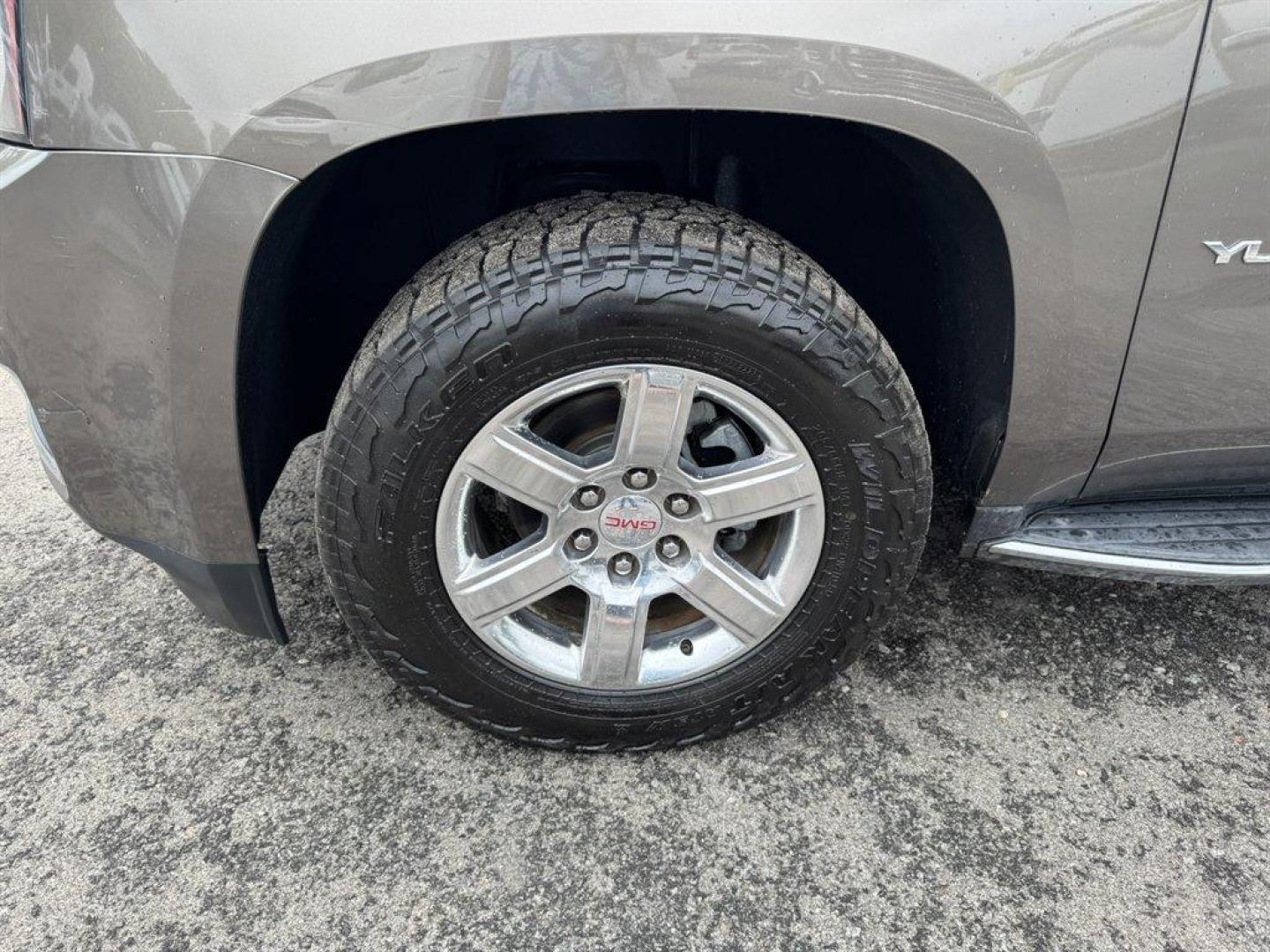2016 Brown /Tan GMC Yukon XL (1GKS1GKC5GR) with an 5.3l V8 DI VVT Flex 5.3l engine, Automatic transmission, located at 745 East Steele Rd., West Columbia, SC, 29170, (803) 755-9148, 33.927212, -81.148483 - Photo#35