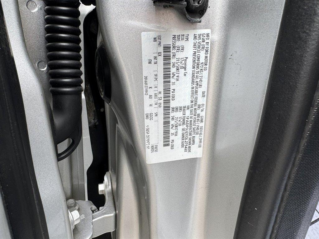 2016 Silver /Black Ford Focus (1FADP3J2XGL) with an 2.0l I-4 DI Dohc Flex 2.0 engine, Automatic transmission, located at 745 East Steele Rd., West Columbia, SC, 29170, (803) 755-9148, 33.927212, -81.148483 - Photo#33