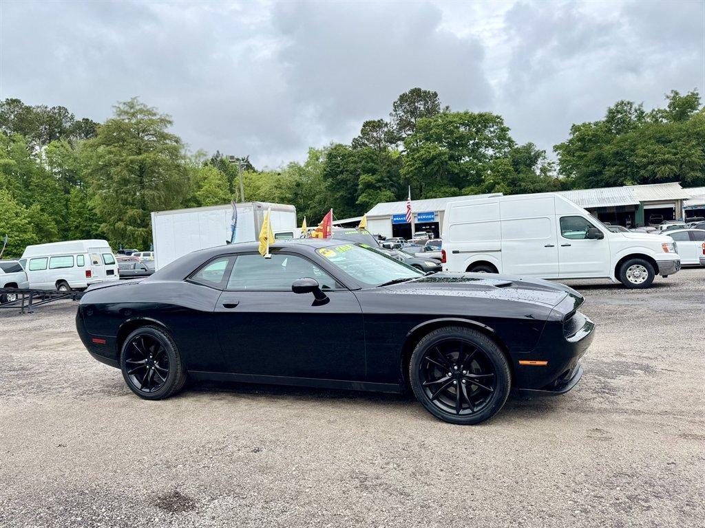 2016 Black /Black Dodge Challenger (2C3CDZAG5GH) with an 3.6l V6 MPI Dohc VVT Flex engine, Automatic transmission, located at 745 East Steele Rd., West Columbia, SC, 29170, (803) 755-9148, 33.927212, -81.148483 - Photo#2