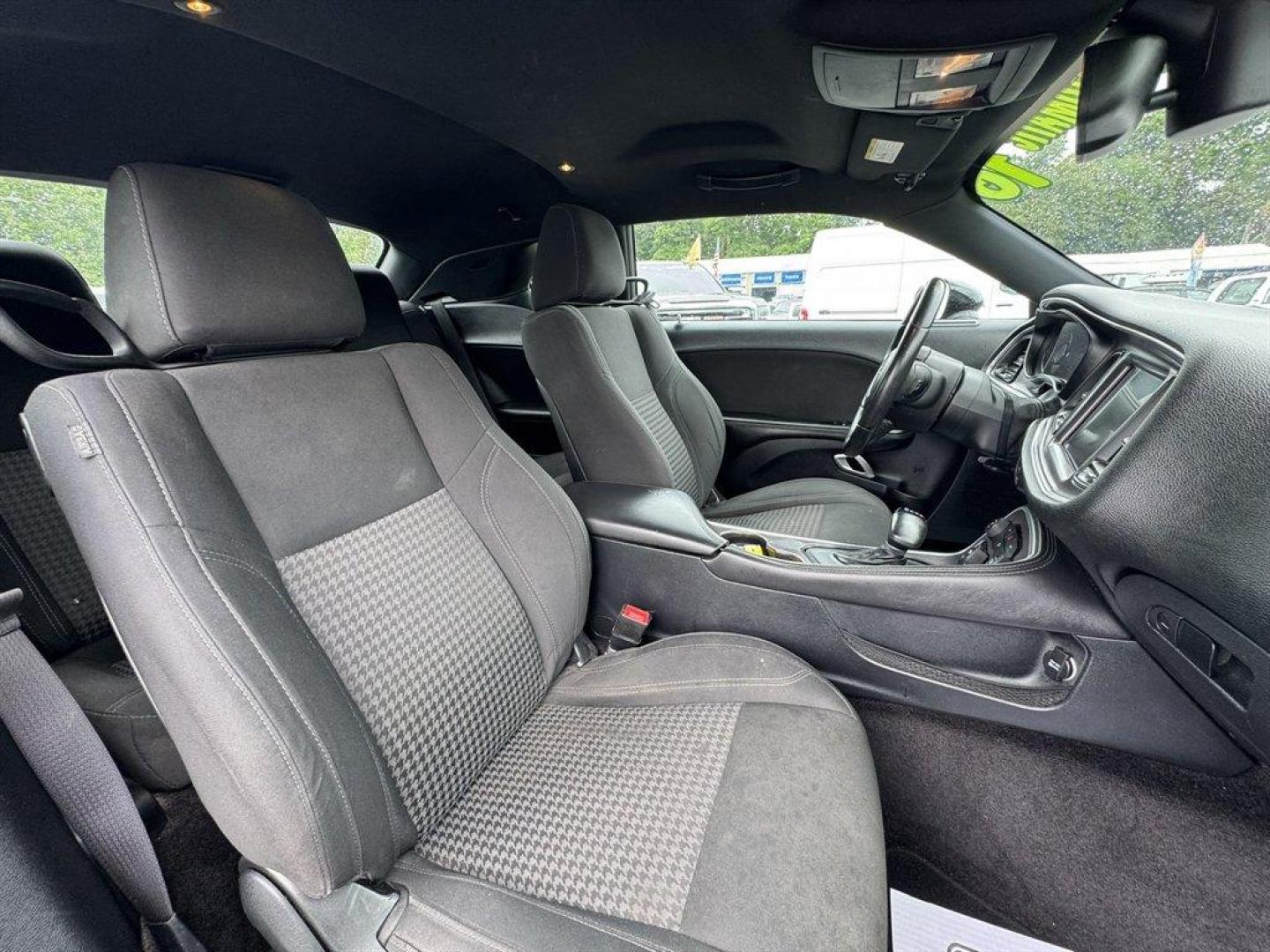 2016 Black /Black Dodge Challenger (2C3CDZAG5GH) with an 3.6l V6 MPI Dohc VVT Flex engine, Automatic transmission, located at 745 East Steele Rd., West Columbia, SC, 29170, (803) 755-9148, 33.927212, -81.148483 - Photo#21