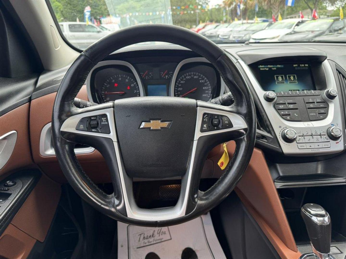 2017 White /Brown Chevrolet Equinox (2GNALDEK4H1) with an 2.4l I-4 Sidi Dohc Flex 2 engine, Automatic transmission, located at 745 East Steele Rd., West Columbia, SC, 29170, (803) 755-9148, 33.927212, -81.148483 - Photo#7