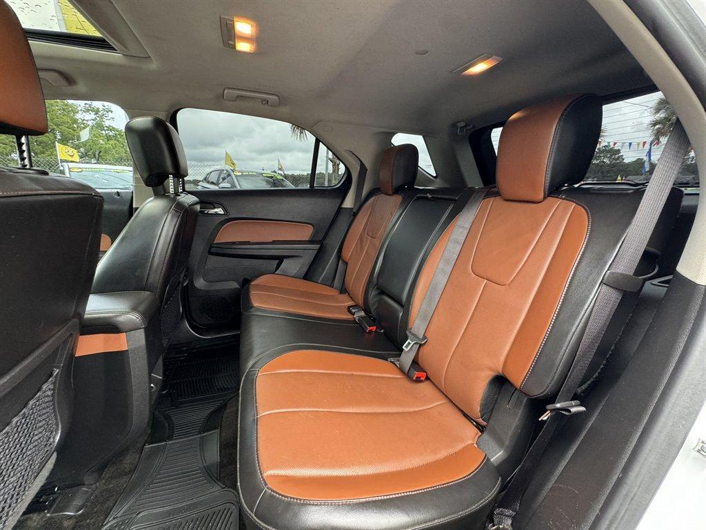 2017 White /Brown Chevrolet Equinox (2GNALDEK4H1) with an 2.4l I-4 Sidi Dohc Flex 2 engine, Automatic transmission, located at 745 East Steele Rd., West Columbia, SC, 29170, (803) 755-9148, 33.927212, -81.148483 - Photo#21