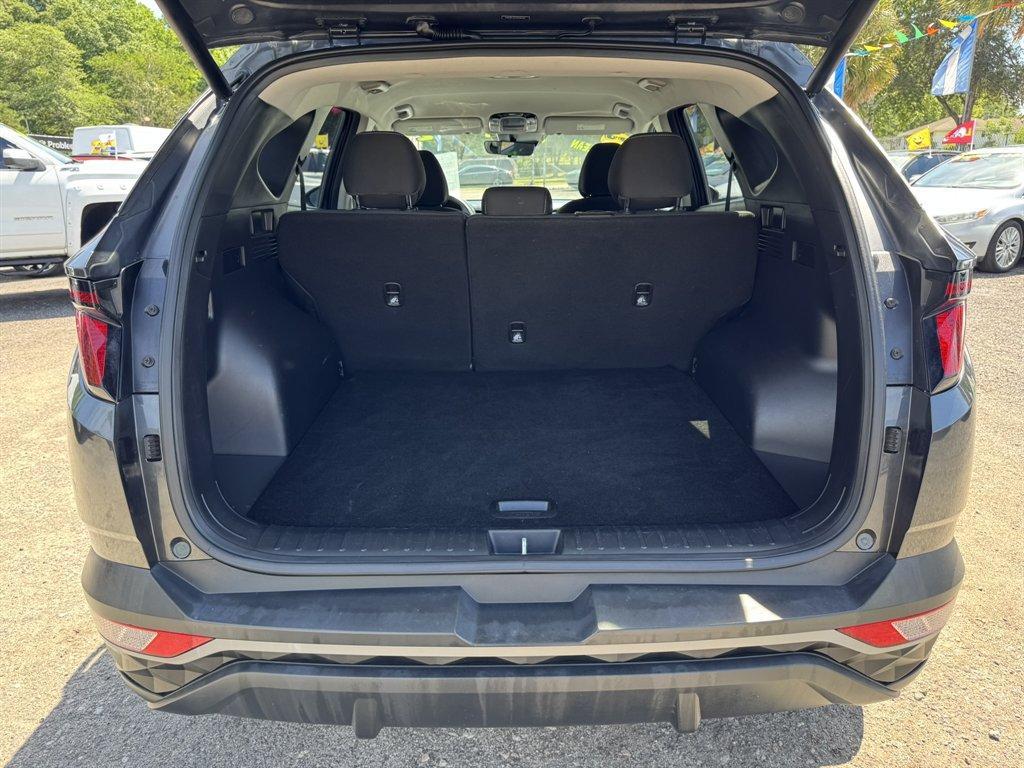 2024 Grey /Grey Hyundai Tucson (5NMJBCDE9RH) with an 2.5l I-4 DI Dohc 2.5l engine, Automatic transmission, located at 745 East Steele Rd., West Columbia, SC, 29170, (803) 755-9148, 33.927212, -81.148483 - Photo#26