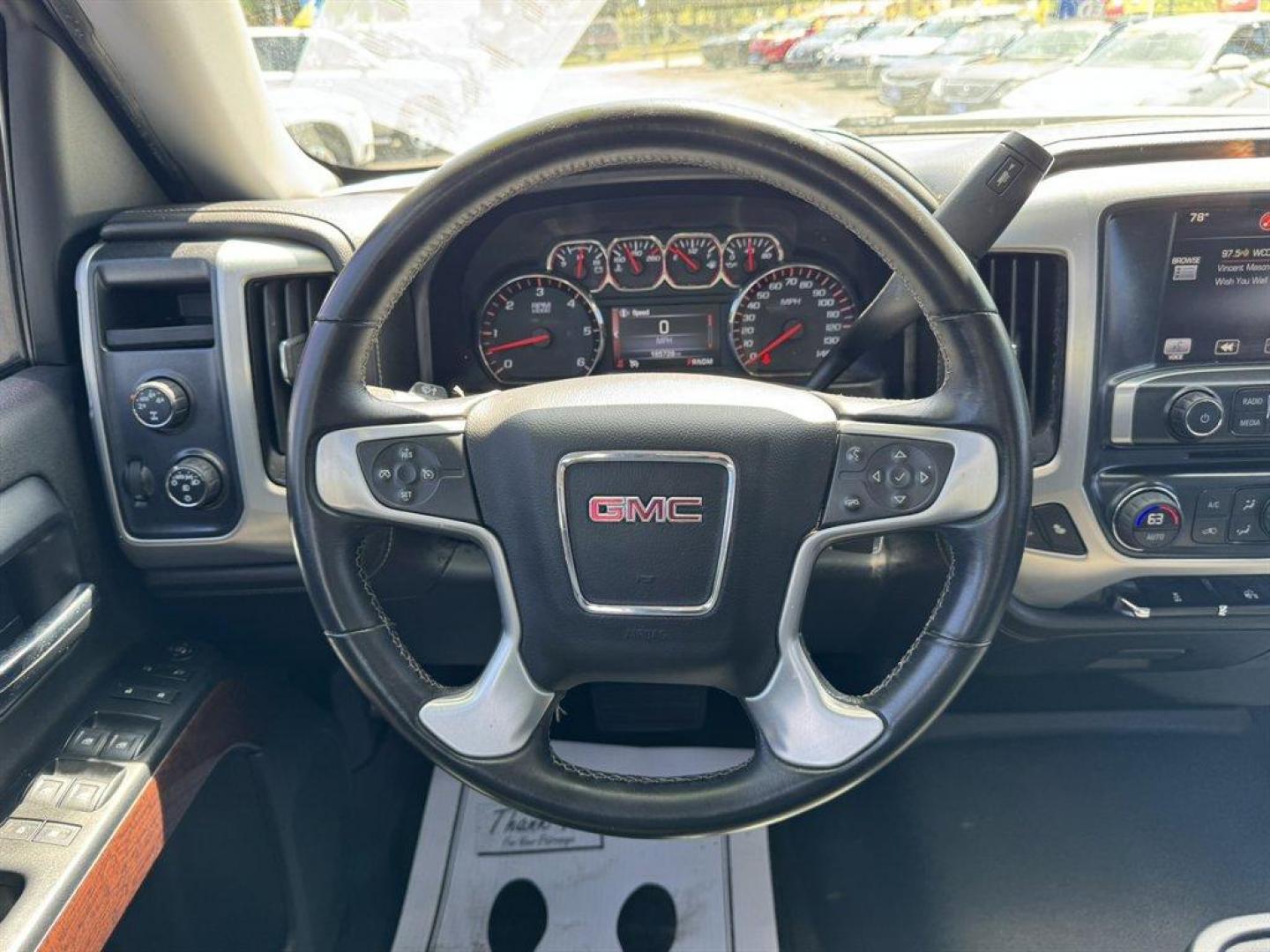 2014 White /Black GMC Sierra 1500 (3GTU2UEC5EG) with an 5.3l V8 DI VVT Flex 5.3l engine, Automatic transmission, located at 745 East Steele Rd., West Columbia, SC, 29170, (803) 755-9148, 33.927212, -81.148483 - Photo#7