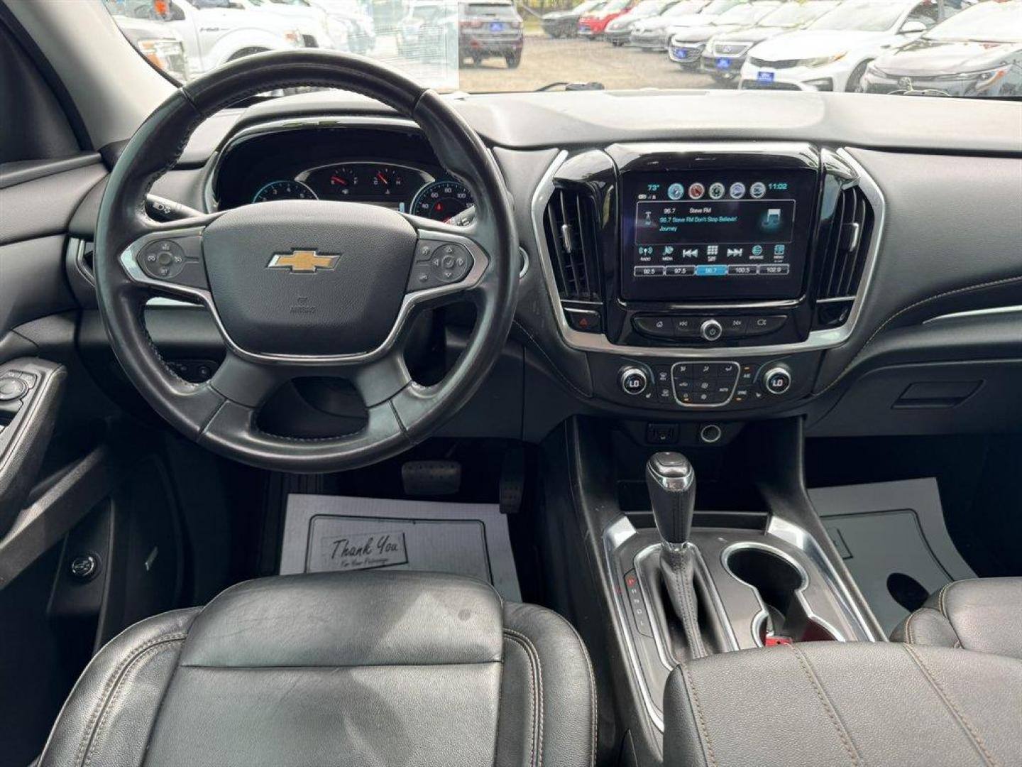 2019 White /Black Chevrolet Traverse (1GNERJKW9KJ) with an 3.6l V6 DI Dohc 3.6l engine, Automatic transmission, located at 745 East Steele Rd., West Columbia, SC, 29170, (803) 755-9148, 33.927212, -81.148483 - Photo#6