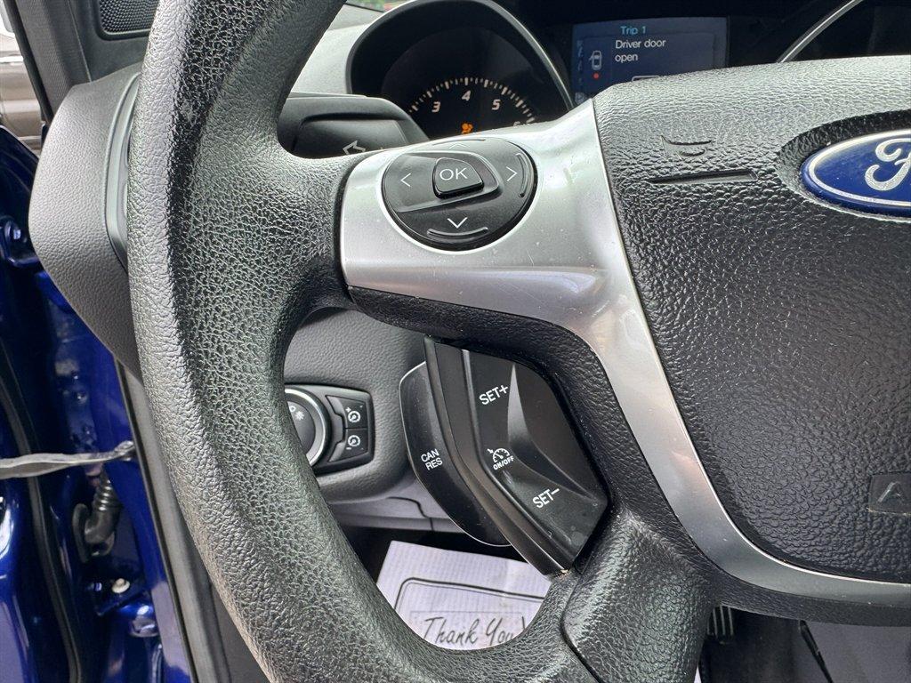 2013 Blue /Black Ford Escape (1FMCU0G97DU) with an 2.0l I-4 DI T/C Ecoboost engine, Automatic transmission, located at 745 East Steele Rd., West Columbia, SC, 29170, (803) 755-9148, 33.927212, -81.148483 - Photo#8