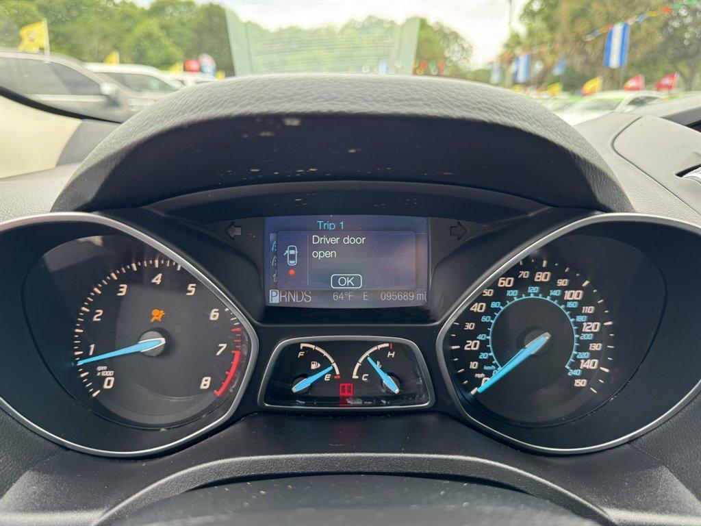 2013 Blue /Black Ford Escape (1FMCU0G97DU) with an 2.0l I-4 DI T/C Ecoboost engine, Automatic transmission, located at 745 East Steele Rd., West Columbia, SC, 29170, (803) 755-9148, 33.927212, -81.148483 - Photo#10
