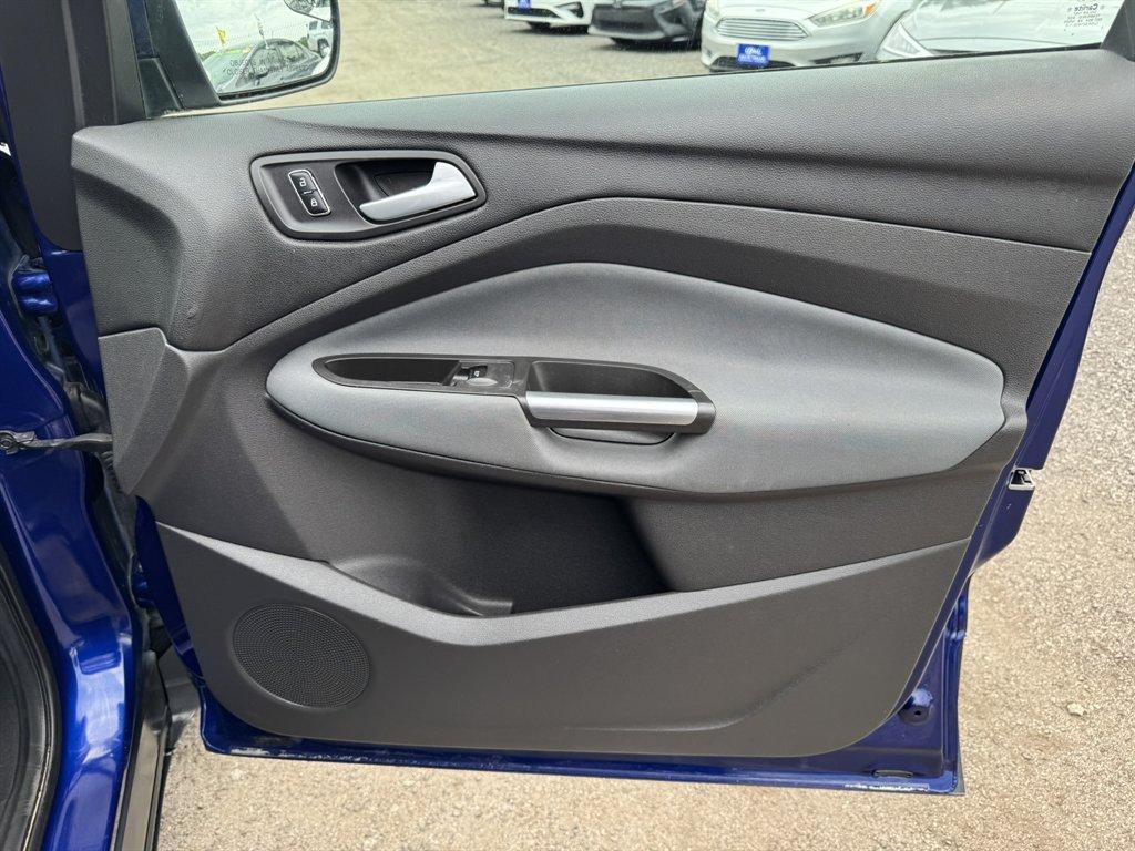 2013 Blue /Black Ford Escape (1FMCU0G97DU) with an 2.0l I-4 DI T/C Ecoboost engine, Automatic transmission, located at 745 East Steele Rd., West Columbia, SC, 29170, (803) 755-9148, 33.927212, -81.148483 - Photo#22