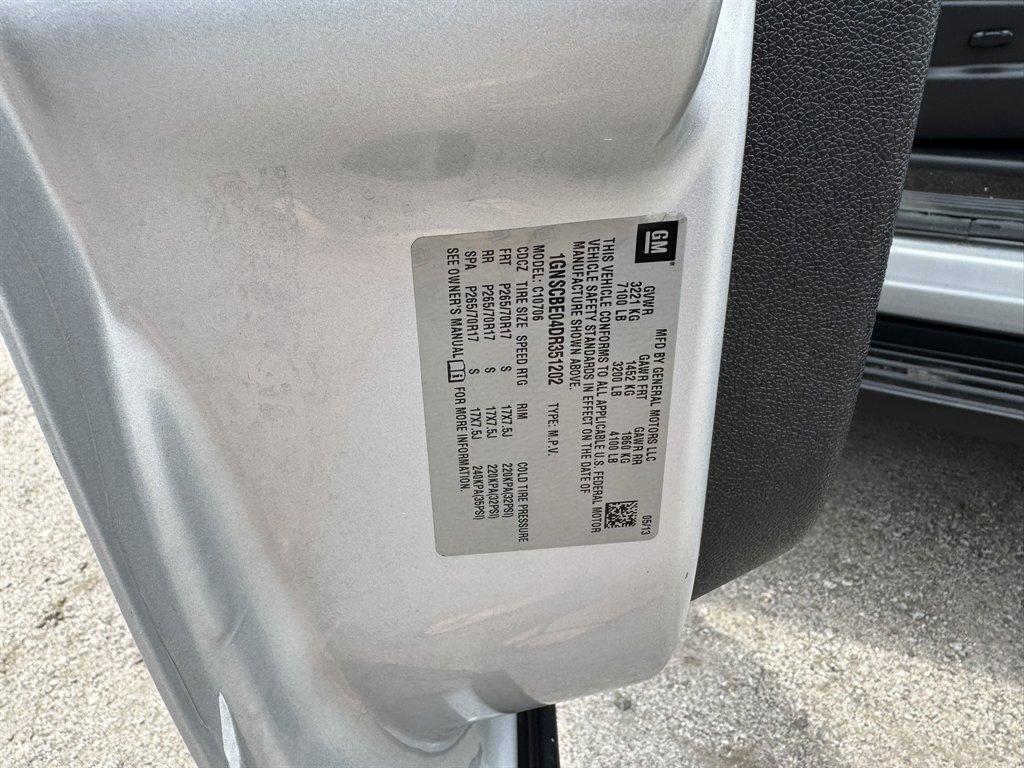 2013 Silver /Black Chevrolet Tahoe (1GNSCBE04DR) with an 5.3l V8 SFI Flex 5.3l engine, Automatic transmission, located at 745 East Steele Rd., West Columbia, SC, 29170, (803) 755-9148, 33.927212, -81.148483 - Photo#33