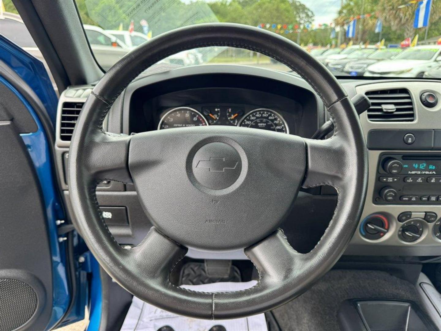 2012 Blue /Grey Chevrolet Colorado (1GCESCF92C8) with an 2.9l I-4 SFI 2.9l engine, Automatic transmission, located at 745 East Steele Rd., West Columbia, SC, 29170, (803) 755-9148, 33.927212, -81.148483 - Photo#8