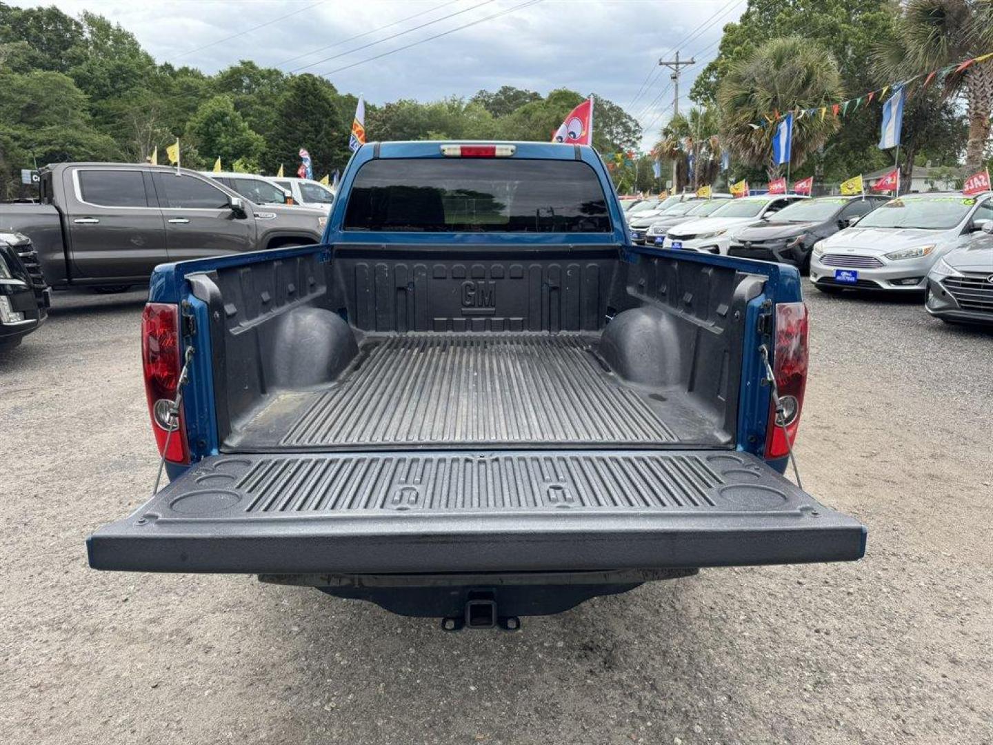 2012 Blue /Grey Chevrolet Colorado (1GCESCF92C8) with an 2.9l I-4 SFI 2.9l engine, Automatic transmission, located at 745 East Steele Rd., West Columbia, SC, 29170, (803) 755-9148, 33.927212, -81.148483 - Photo#23