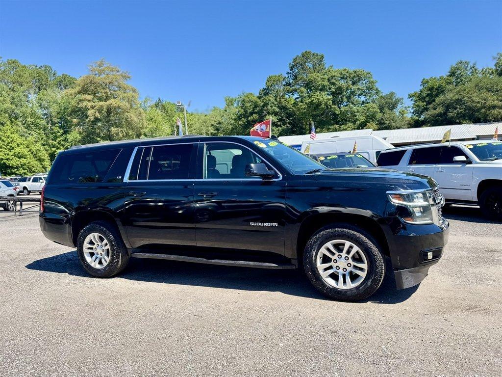 2015 Black /Black Chevrolet Suburban (1GNSKHKCXFR) with an 5.3l V8 DI VVT Flex 5.3l engine, Automatic transmission, located at 745 East Steele Rd., West Columbia, SC, 29170, (803) 755-9148, 33.927212, -81.148483 - Photo#2