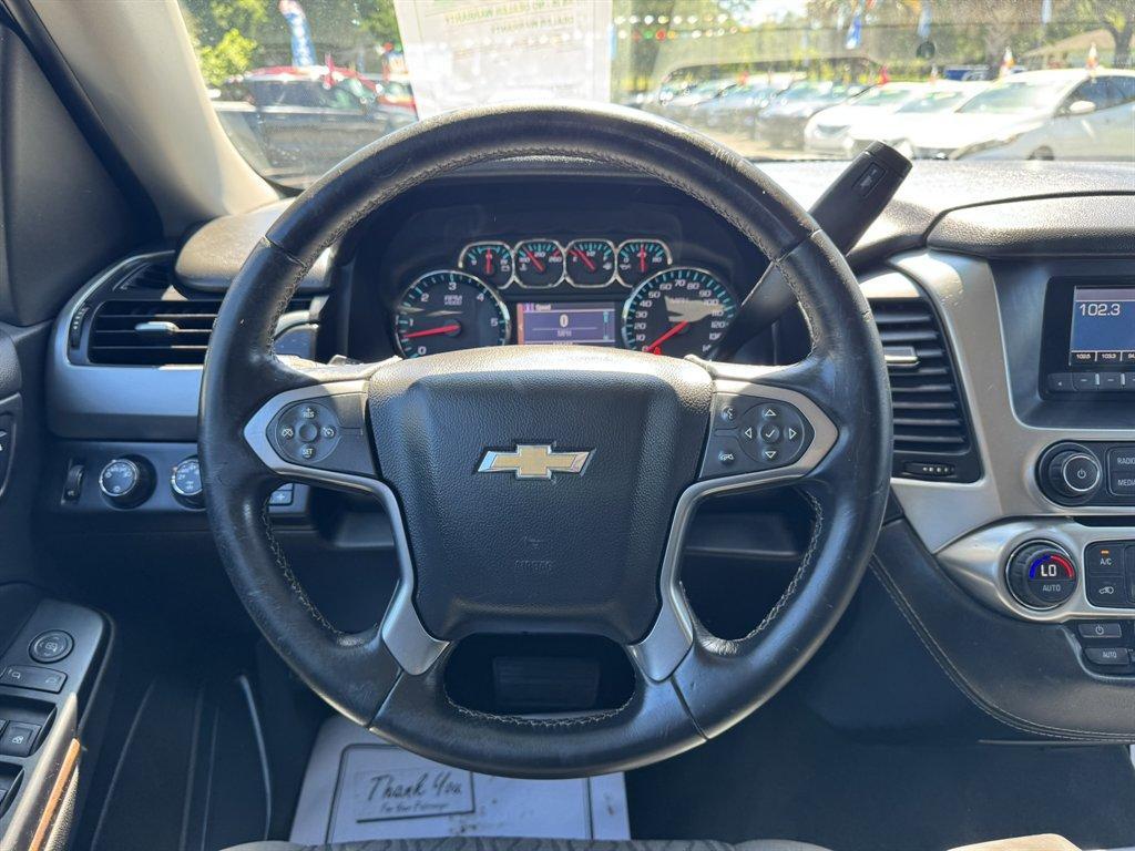 2015 Black /Black Chevrolet Suburban (1GNSKHKCXFR) with an 5.3l V8 DI VVT Flex 5.3l engine, Automatic transmission, located at 745 East Steele Rd., West Columbia, SC, 29170, (803) 755-9148, 33.927212, -81.148483 - Photo#7