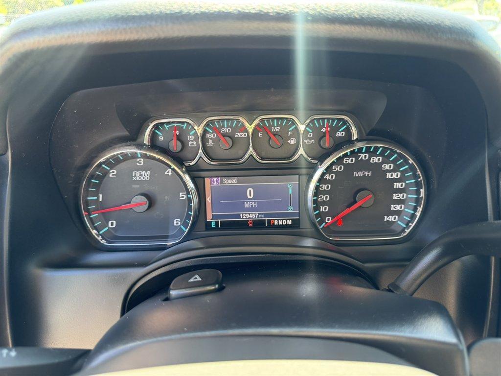 2015 Black /Black Chevrolet Suburban (1GNSKHKCXFR) with an 5.3l V8 DI VVT Flex 5.3l engine, Automatic transmission, located at 745 East Steele Rd., West Columbia, SC, 29170, (803) 755-9148, 33.927212, -81.148483 - Photo#10