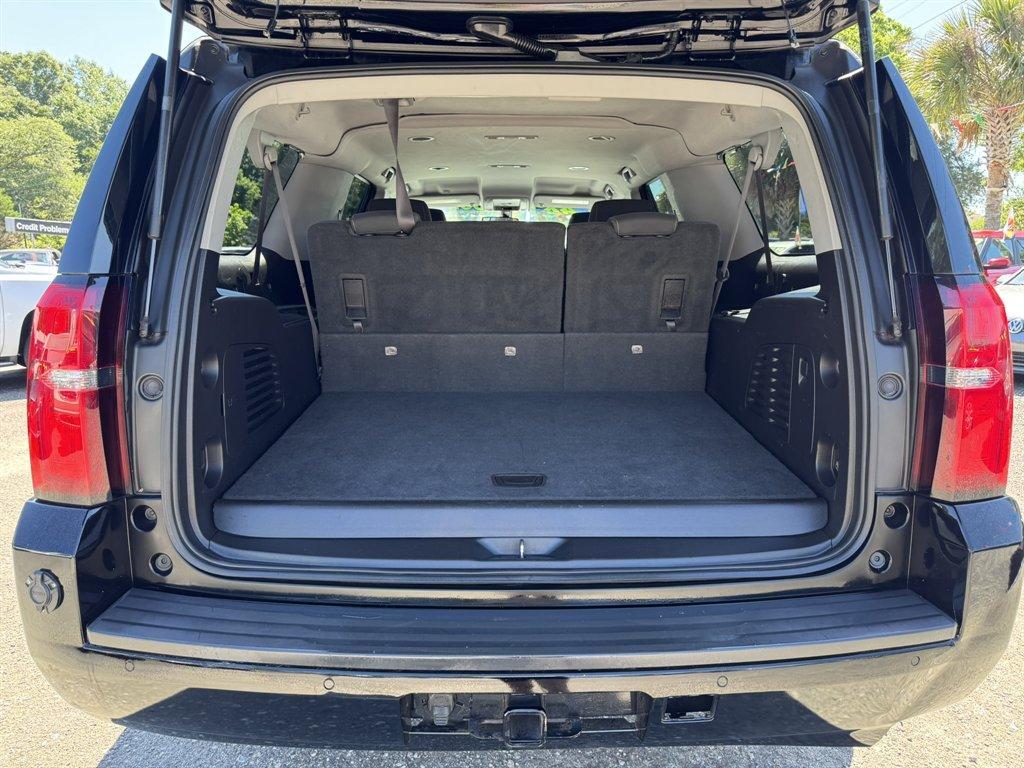 2015 Black /Black Chevrolet Suburban (1GNSKHKCXFR) with an 5.3l V8 DI VVT Flex 5.3l engine, Automatic transmission, located at 745 East Steele Rd., West Columbia, SC, 29170, (803) 755-9148, 33.927212, -81.148483 - Photo#29