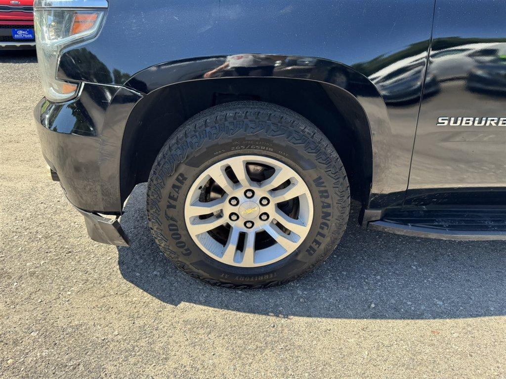 2015 Black /Black Chevrolet Suburban (1GNSKHKCXFR) with an 5.3l V8 DI VVT Flex 5.3l engine, Automatic transmission, located at 745 East Steele Rd., West Columbia, SC, 29170, (803) 755-9148, 33.927212, -81.148483 - Photo#34