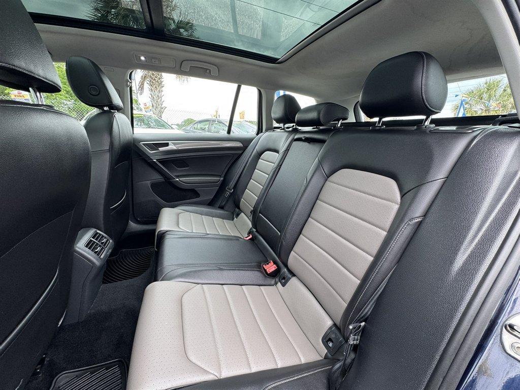 2017 Blue /Black Volkswagen Golf Alltrack (3VWH17AU2HM) with an 1.8l I-4 DI Dohc T/C 1.8l engine, Automatic transmission, located at 745 East Steele Rd., West Columbia, SC, 29170, (803) 755-9148, 33.927212, -81.148483 - Photo#25