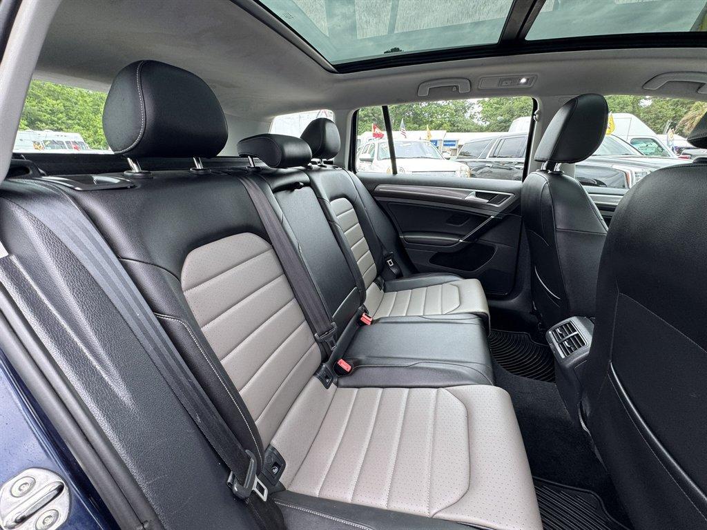 2017 Blue /Black Volkswagen Golf Alltrack (3VWH17AU2HM) with an 1.8l I-4 DI Dohc T/C 1.8l engine, Automatic transmission, located at 745 East Steele Rd., West Columbia, SC, 29170, (803) 755-9148, 33.927212, -81.148483 - Photo#27
