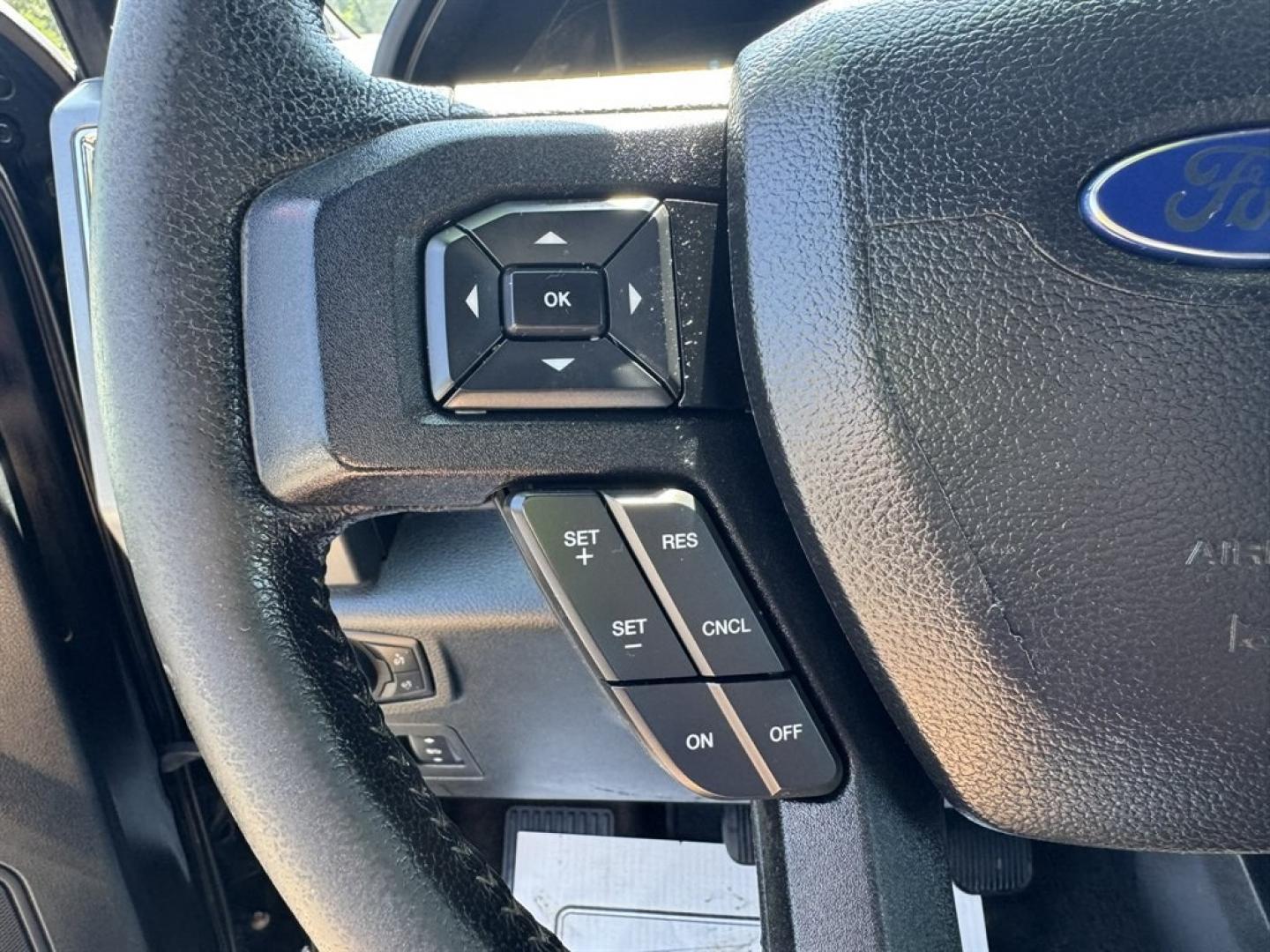 2016 Black /Black Ford F150 (1FTEW1CPXGF) with an 2.7l V6 DI T/C Ecoboost 2 engine, Automatic transmission, located at 745 East Steele Rd., West Columbia, SC, 29170, (803) 755-9148, 33.927212, -81.148483- Photo#8